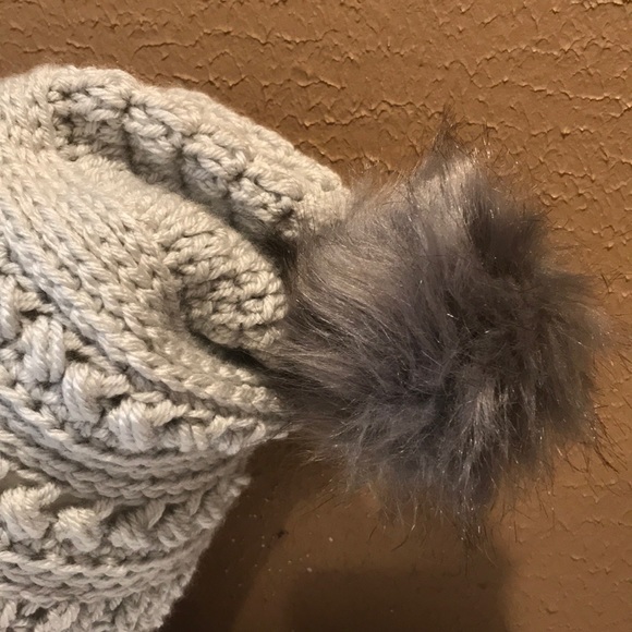 Bead Stitch Hand Crocheted Slouchy Hat/ Pom Pom - Picture 2 of 8